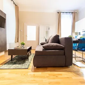 Lindengasse Apartment