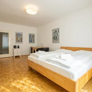 Living - Stephansdom Apartment