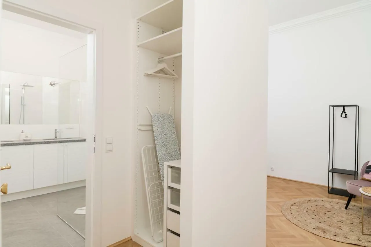 Apartment Palais Schottentor Vienna
