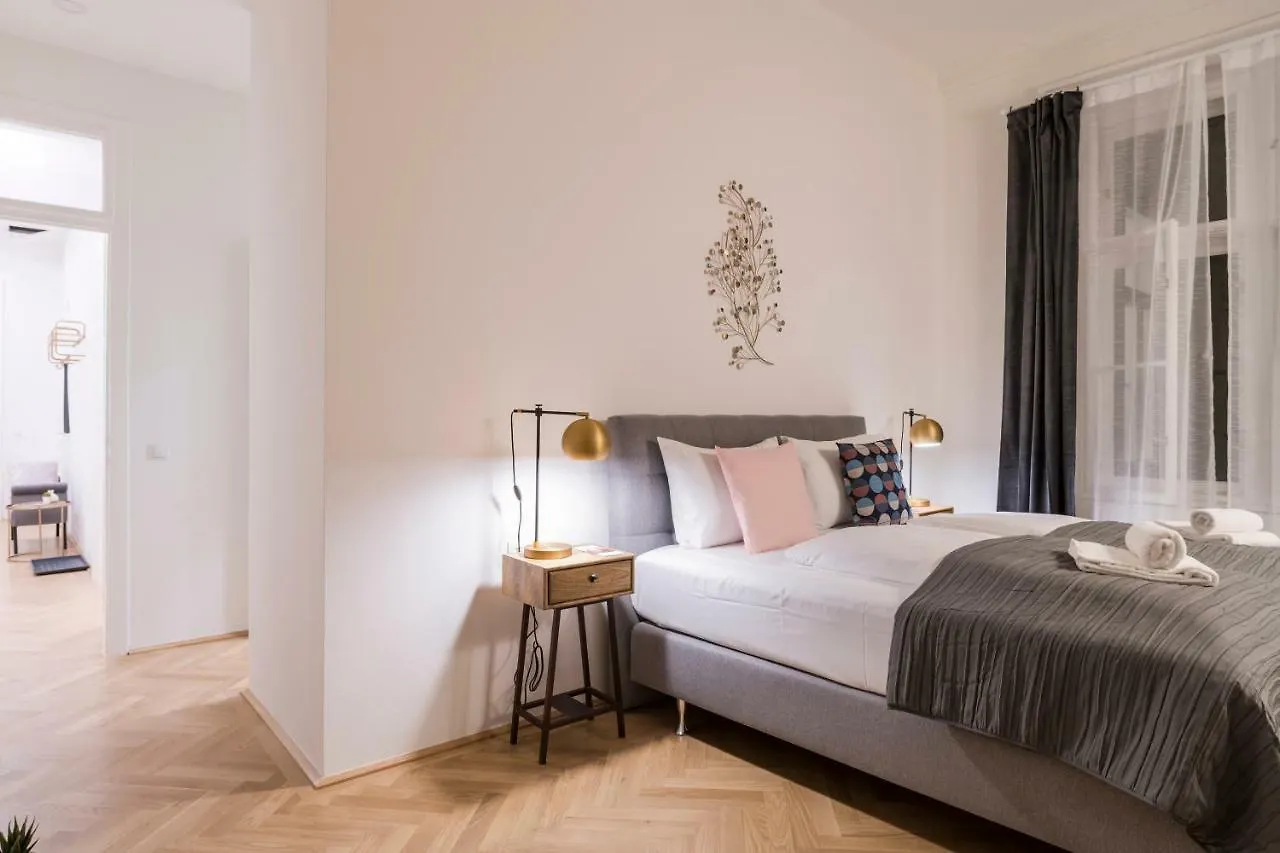 Apartment Palais Schottentor Vienna